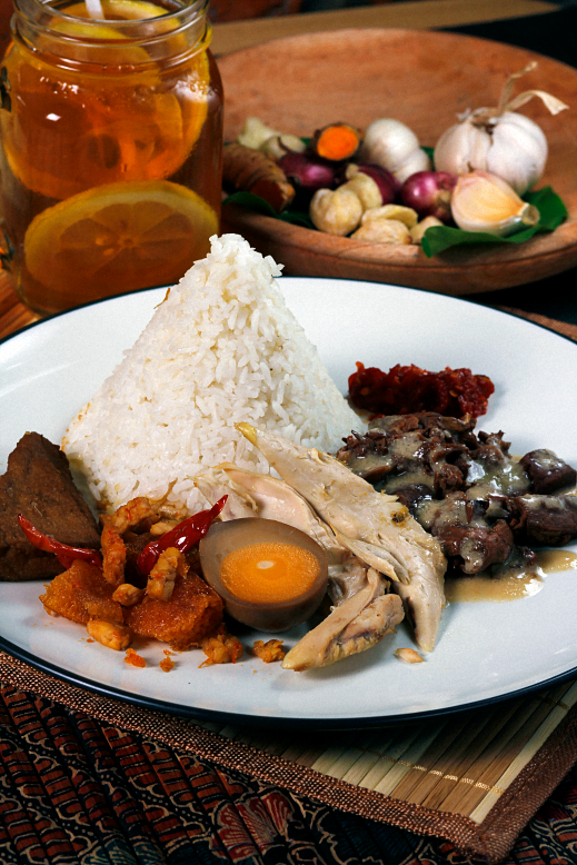 Nasi-gudeg-Komplit-2