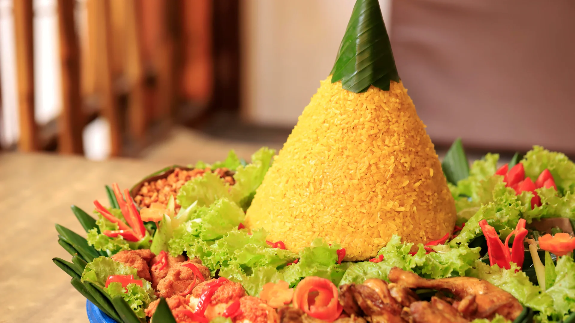 tumpeng-ulang-tahun tumpeng ulang tahun